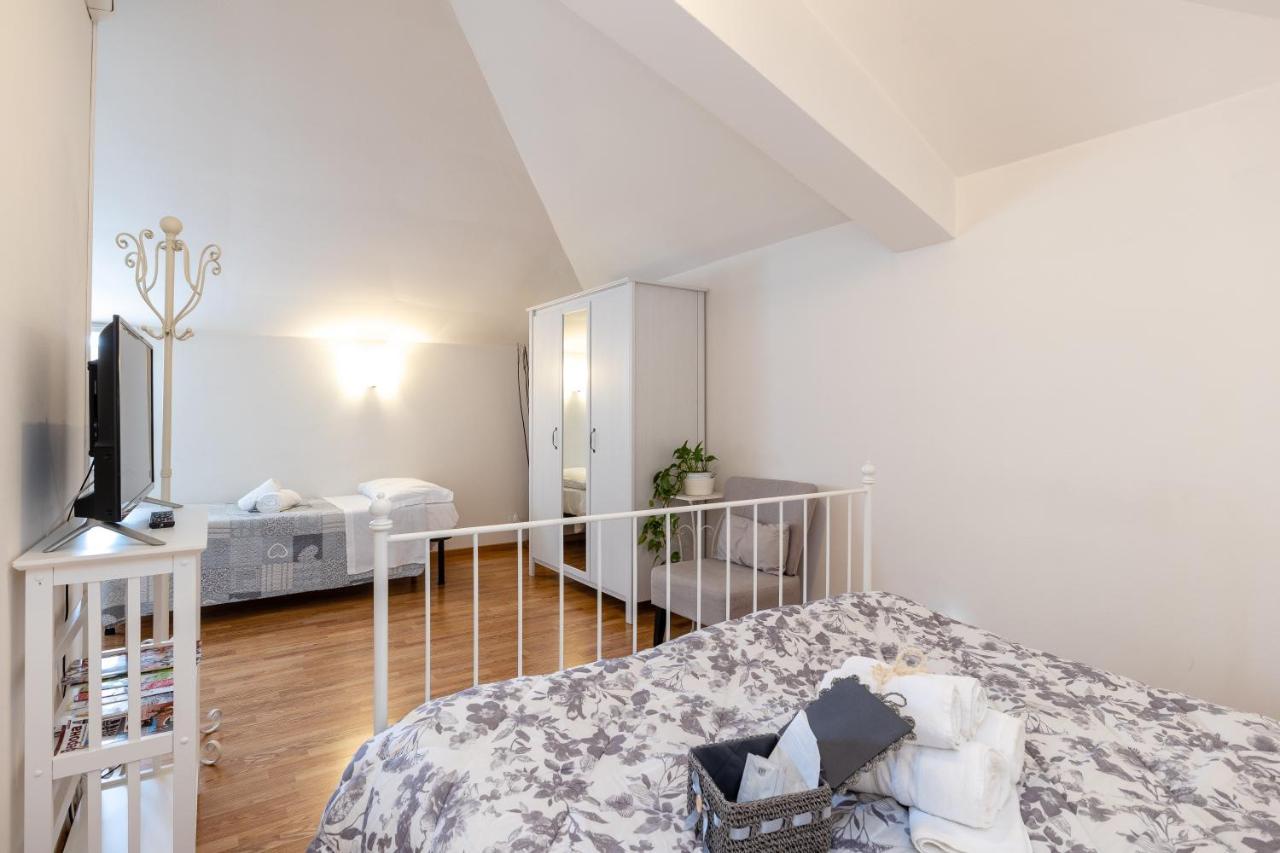 Attico Quarto Di Luna Verona Exterior photo
