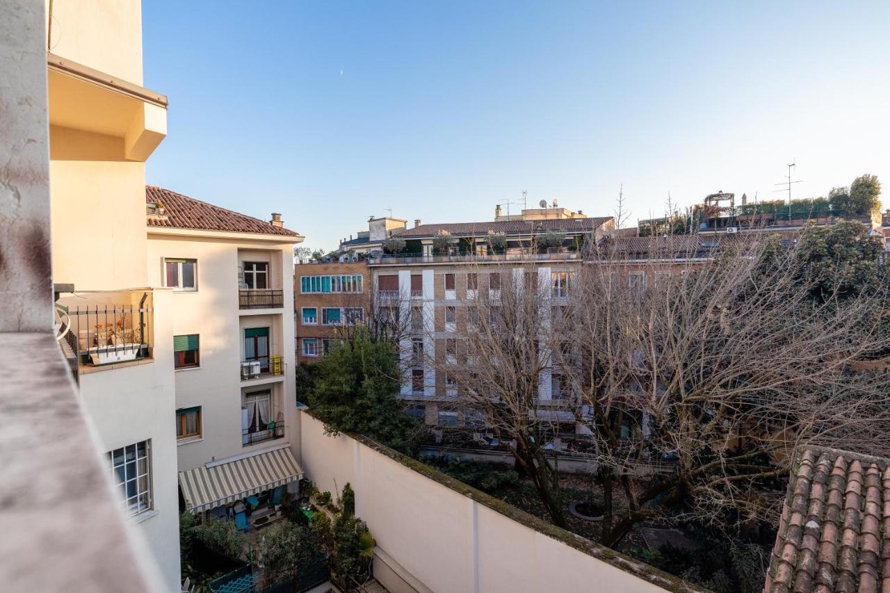 Attico Quarto Di Luna Verona Exterior photo