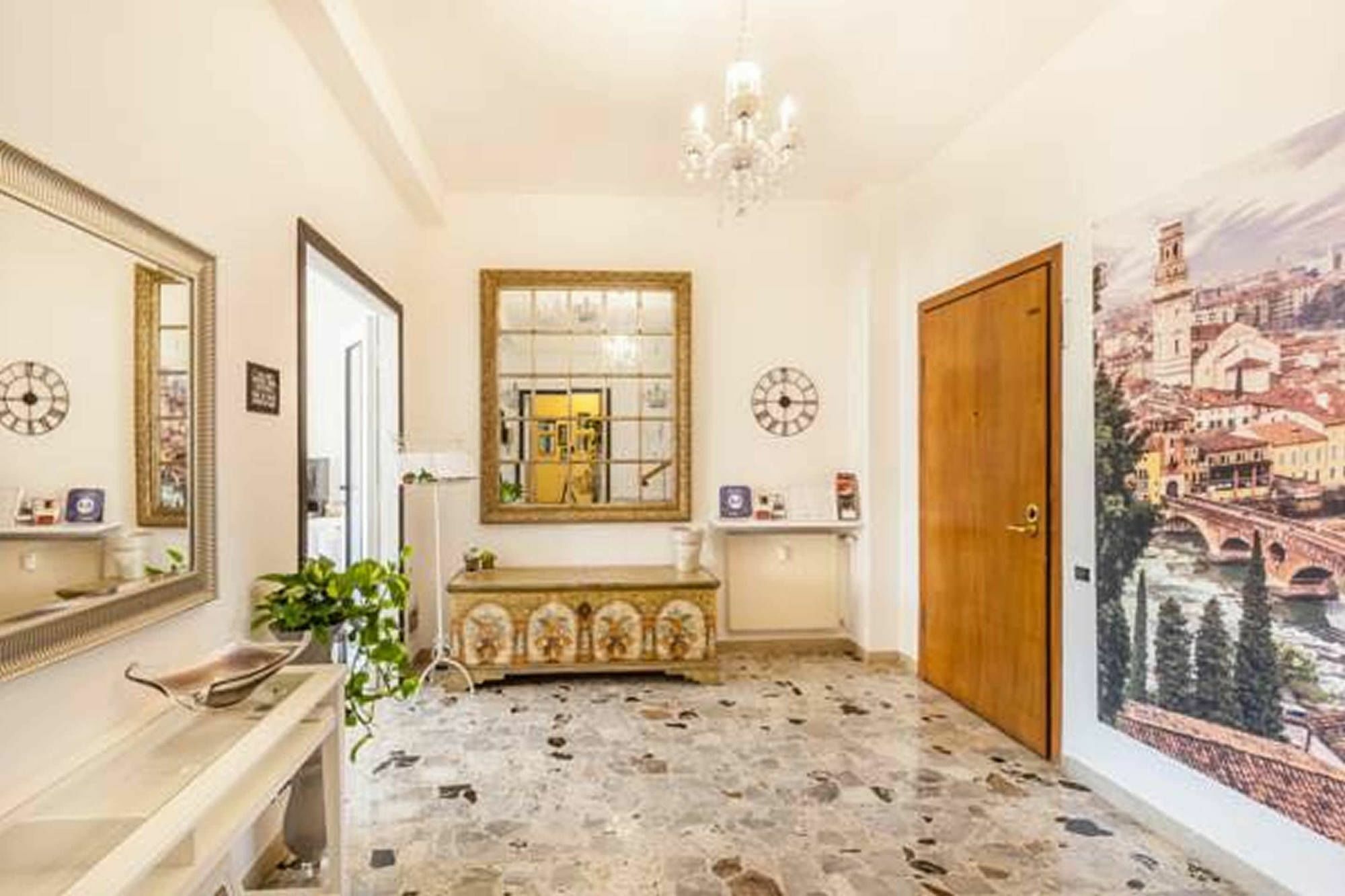 Attico Quarto Di Luna Verona Exterior photo